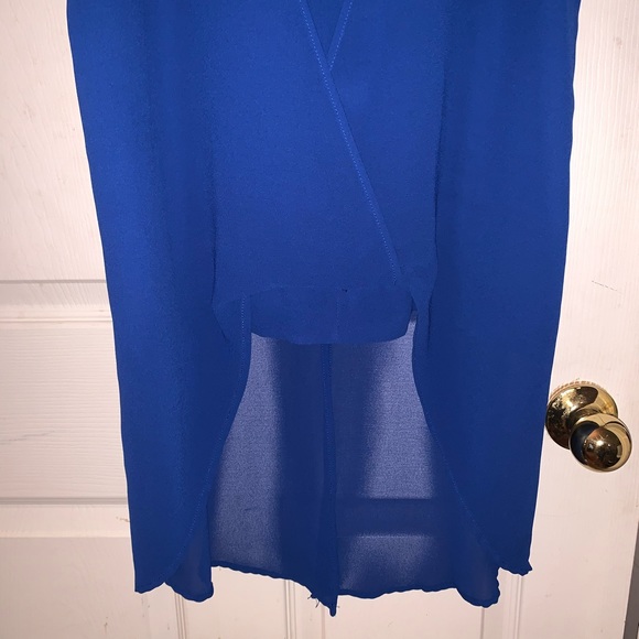 Top - Picture 2 of 4